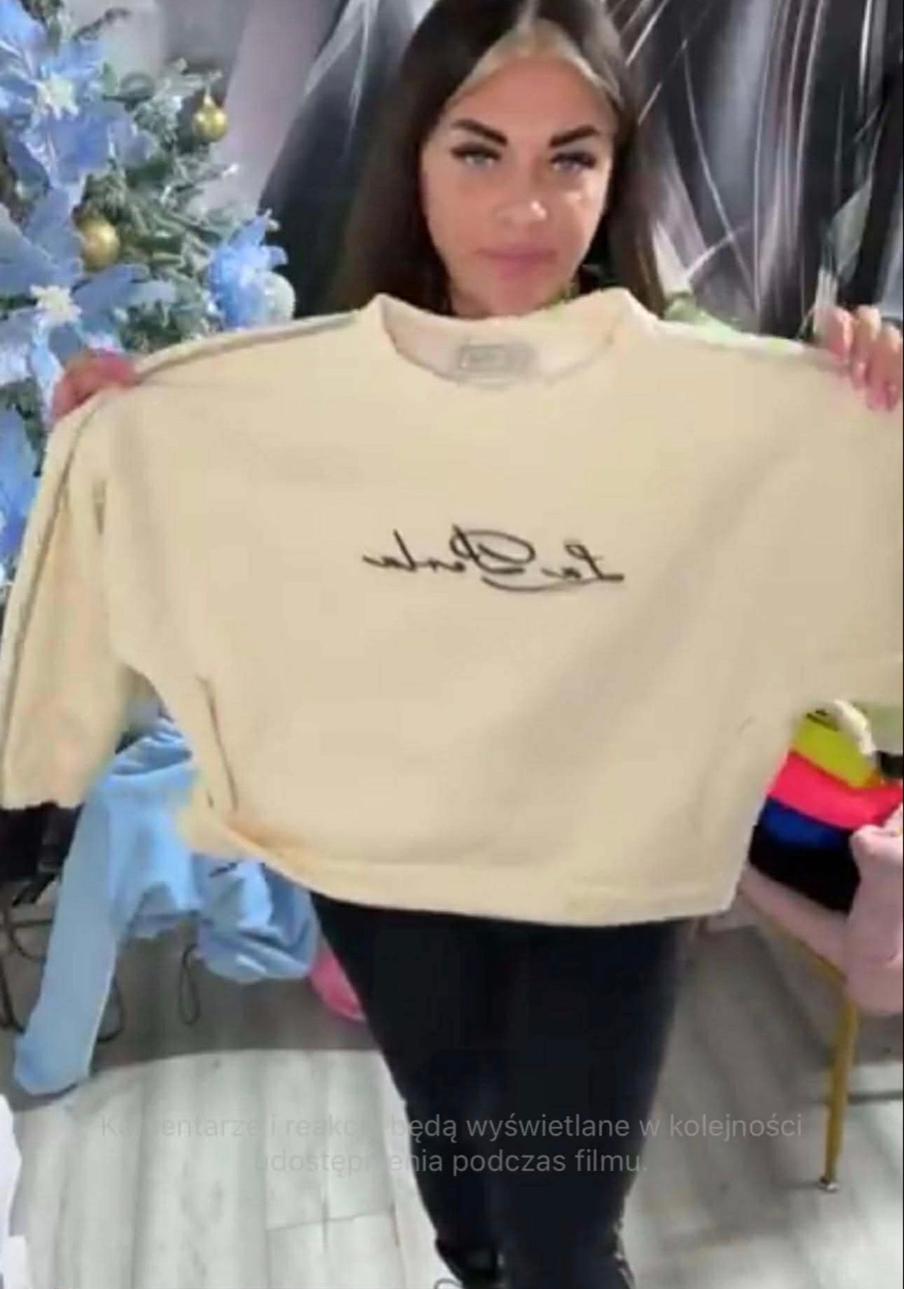 Ser La Perła £37 , bluza La Perla £35 ,łańcuszek £3,50 , spódnica Millagro £19 ,marynarka Maillagro £32