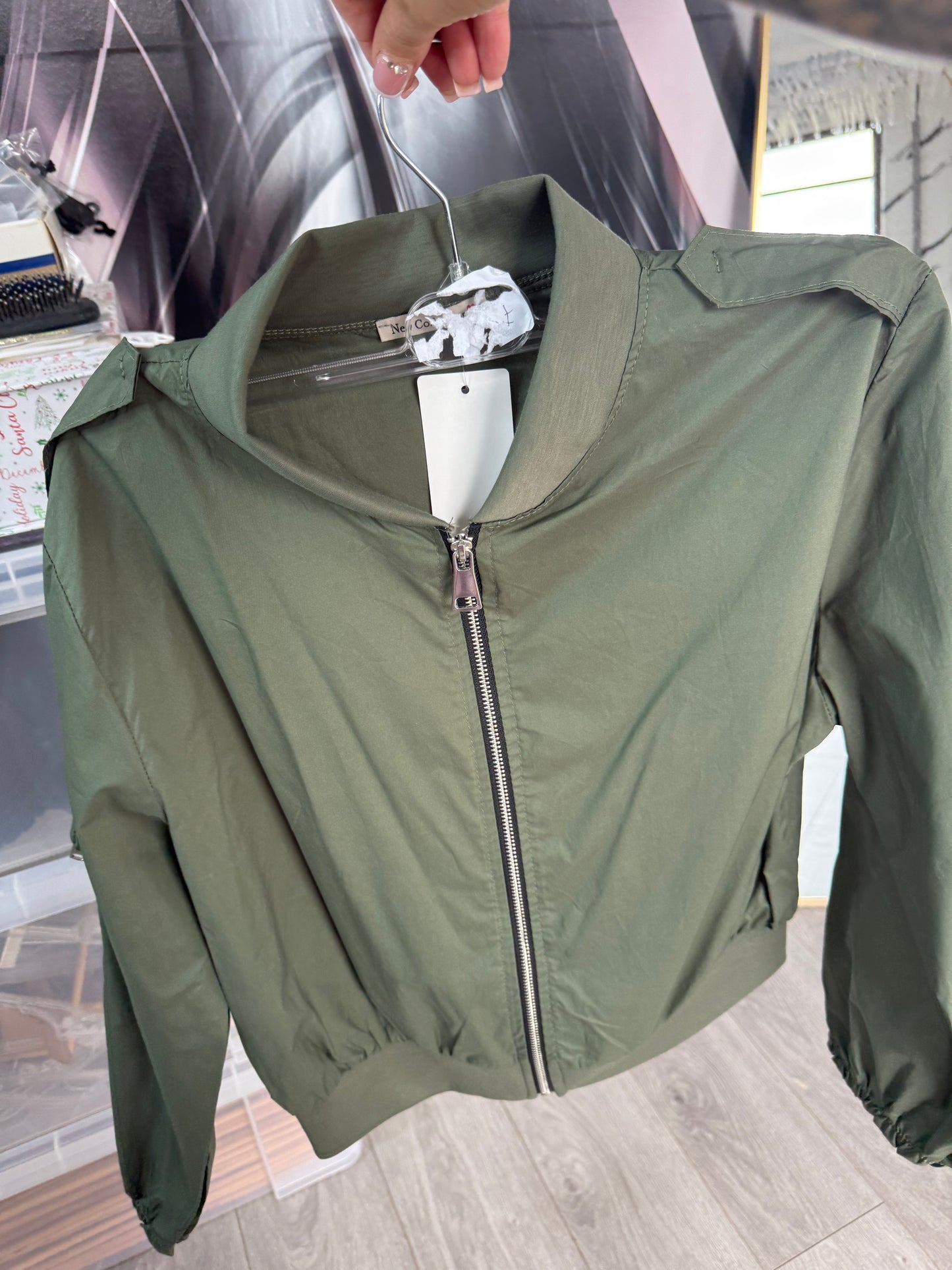Parka £22 ,płaszcz £22 ,kurtka £20