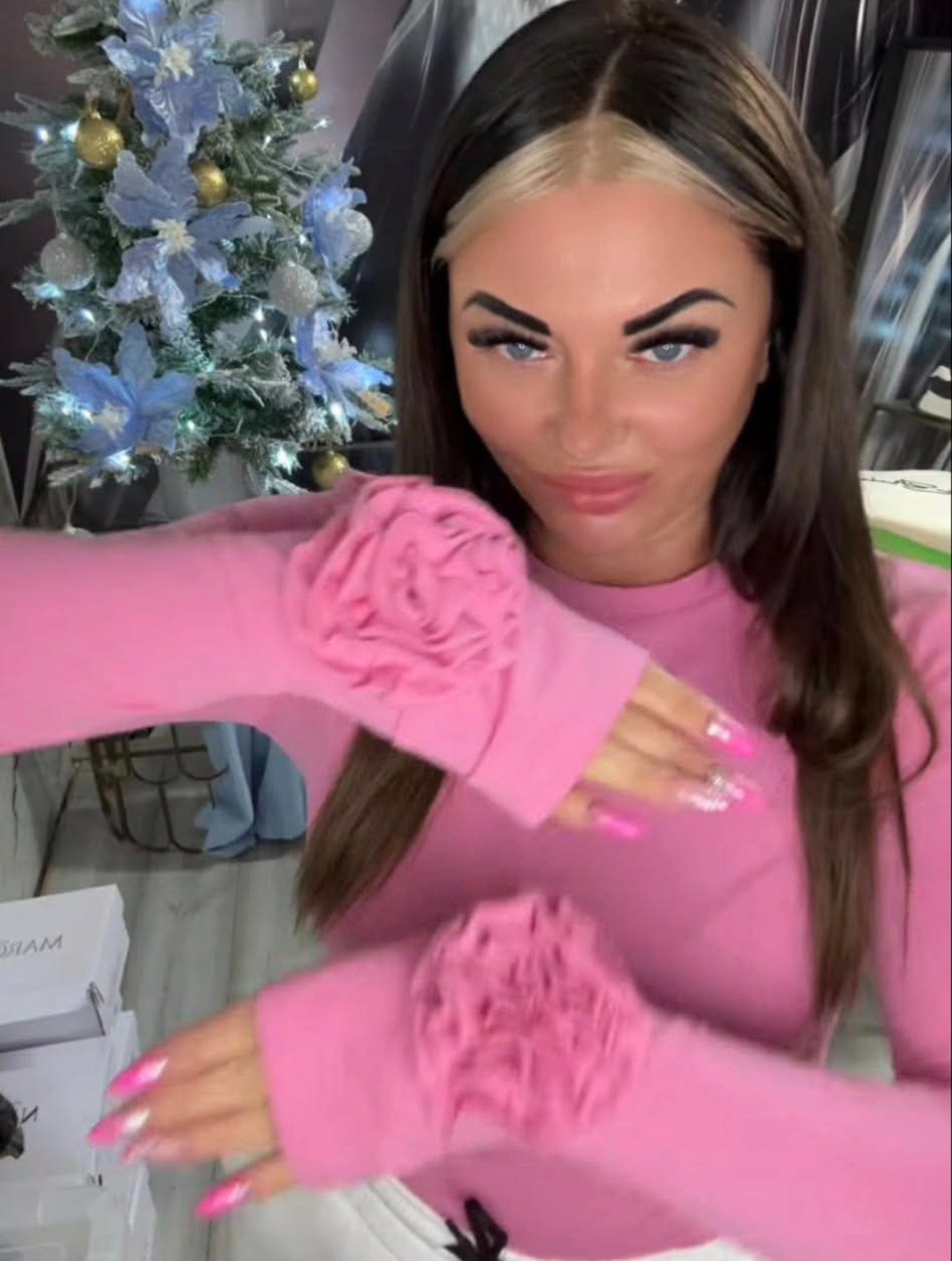 Dres La Perla £32 , bluzka cukierek £22 bluzka Millagro £18