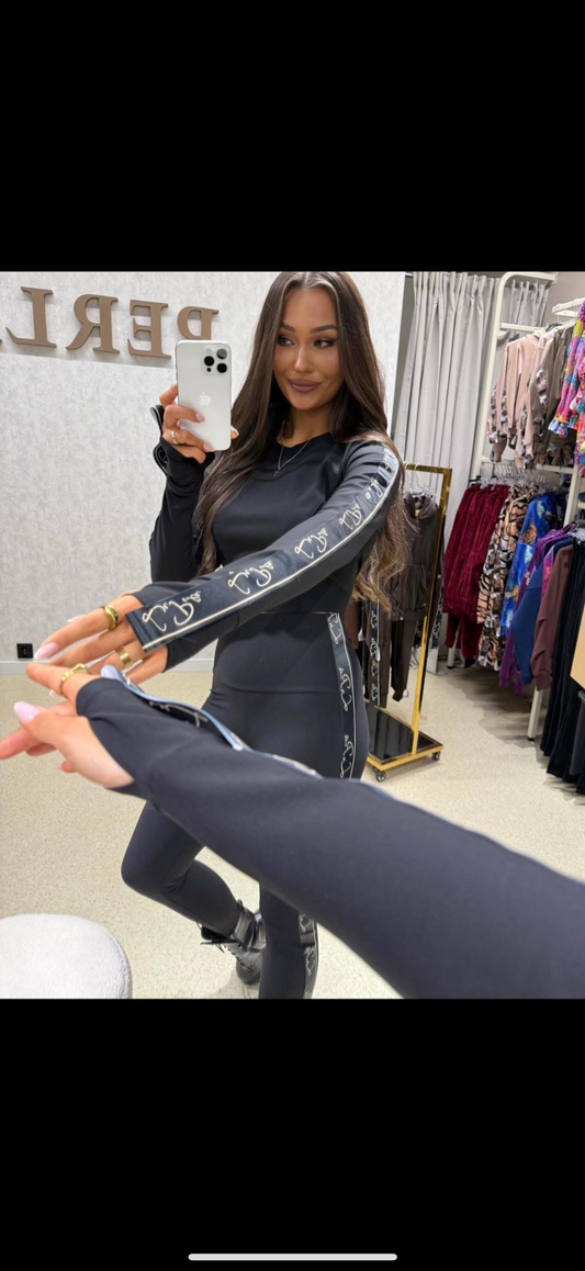 Dres La Perla £32 , bluzka cukierek £22 bluzka Millagro £18