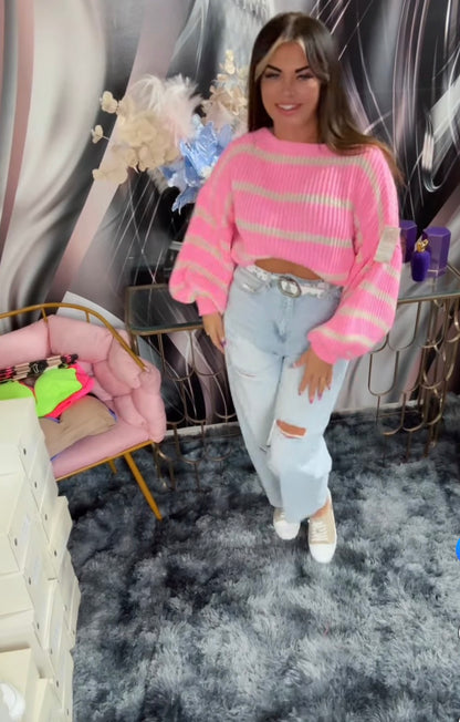 - top czarny i bialy £16 + buty rozowe rozm 37 £35 + jeansy s £27