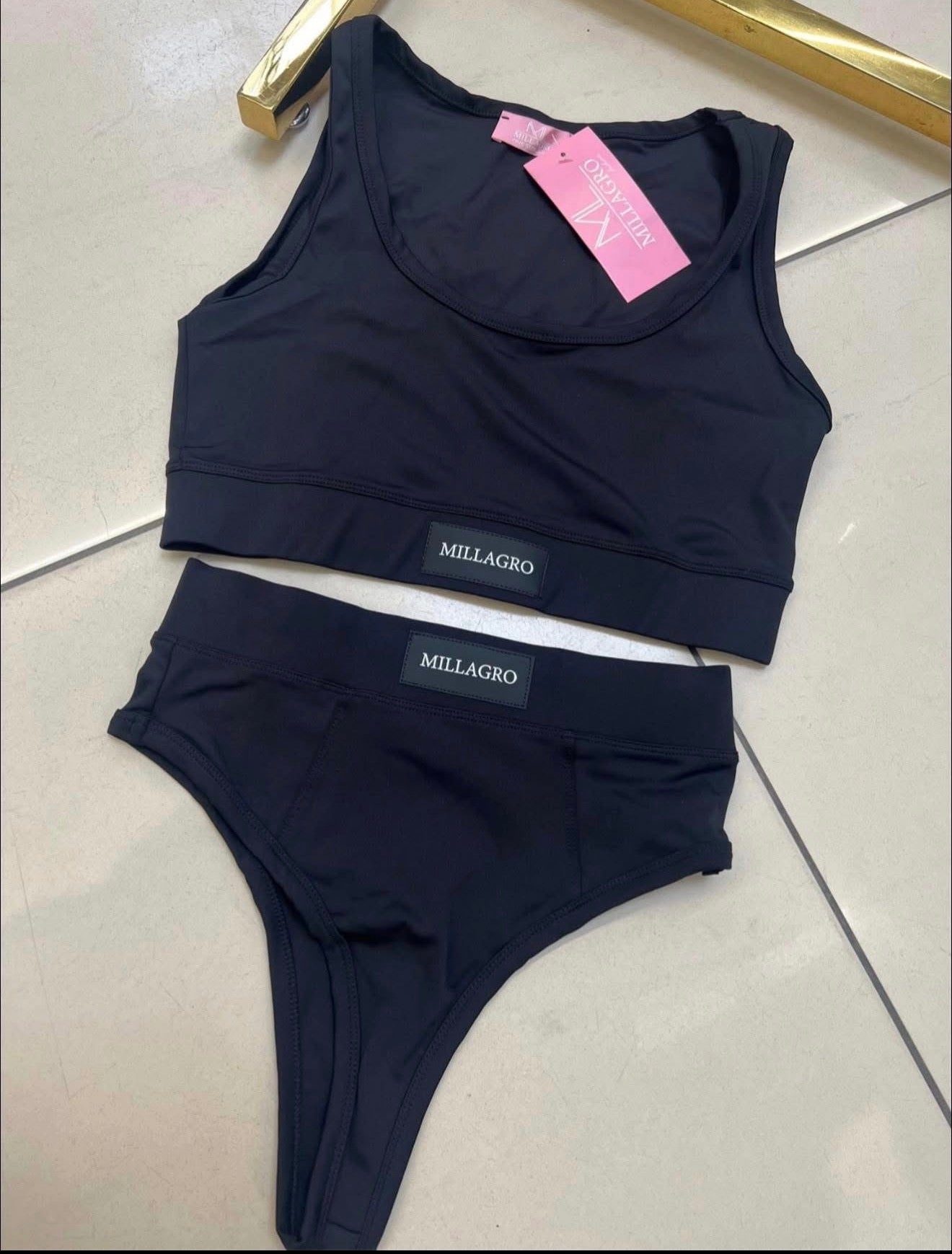 Leginsy La Perla £25 sweter dzwonki £19 , set Millagro śmietanka I czarny £30