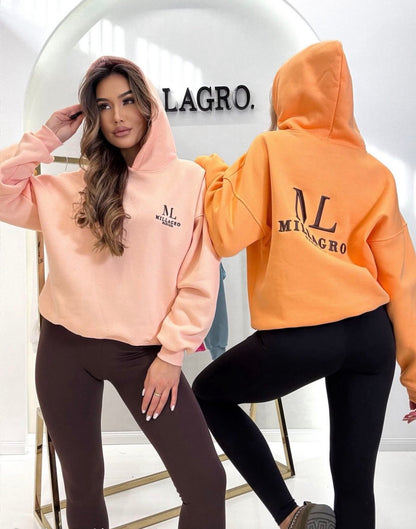 Bluza Millagro £36 ,narciary Miallagro czekolada £25 , dres Millagro £48 ,bluza Limknka la Perla £25 , teddy La Perla £28