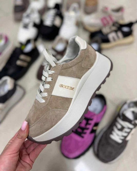 Bluzka Bordo Millagro £25 buty bez £39 , buty grafit £39 rozmiar 38