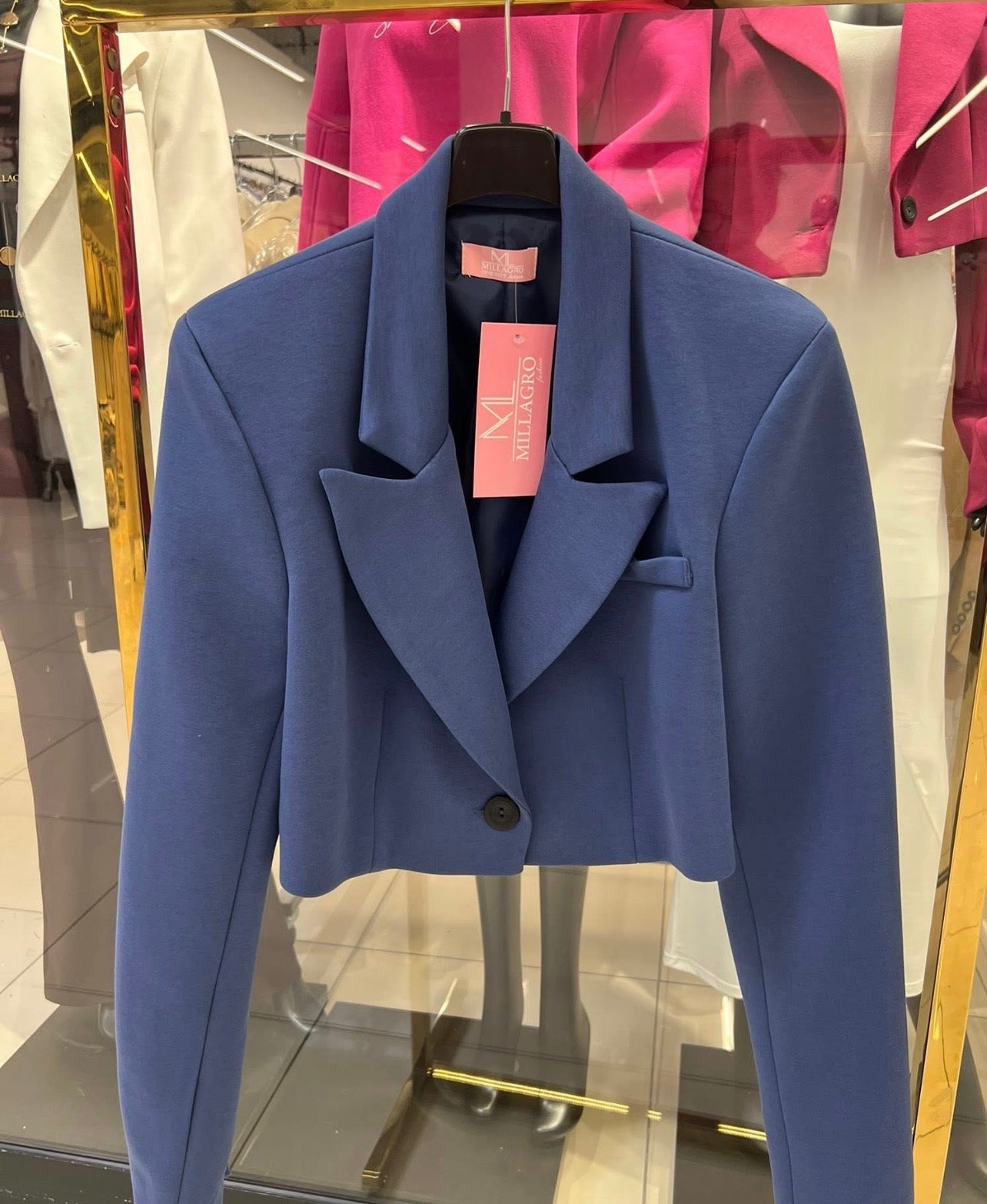 Marynarka Millagro £35 spódnica czarna £15