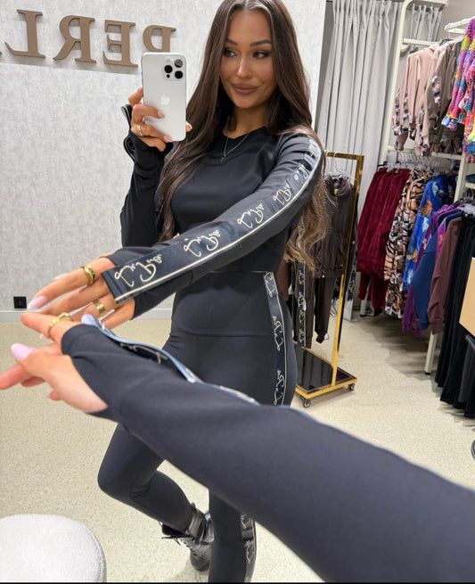 Leginsy La Perła £25 bluzka siatka £25 spódnico spodenki zamsz £15