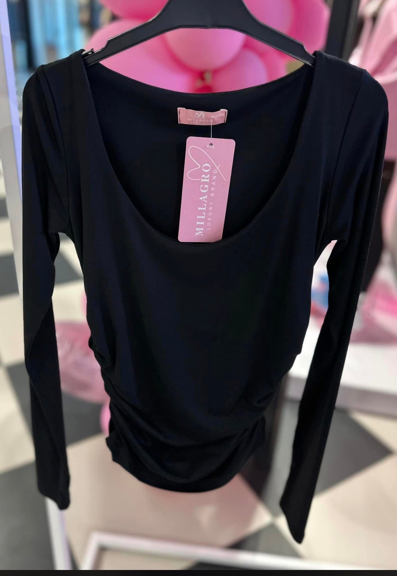 Buty ,bluzka , sukienka , bluzka prozek długi rękaw ,bluzka prozek krótki rękaw ,bokserka morela S ,